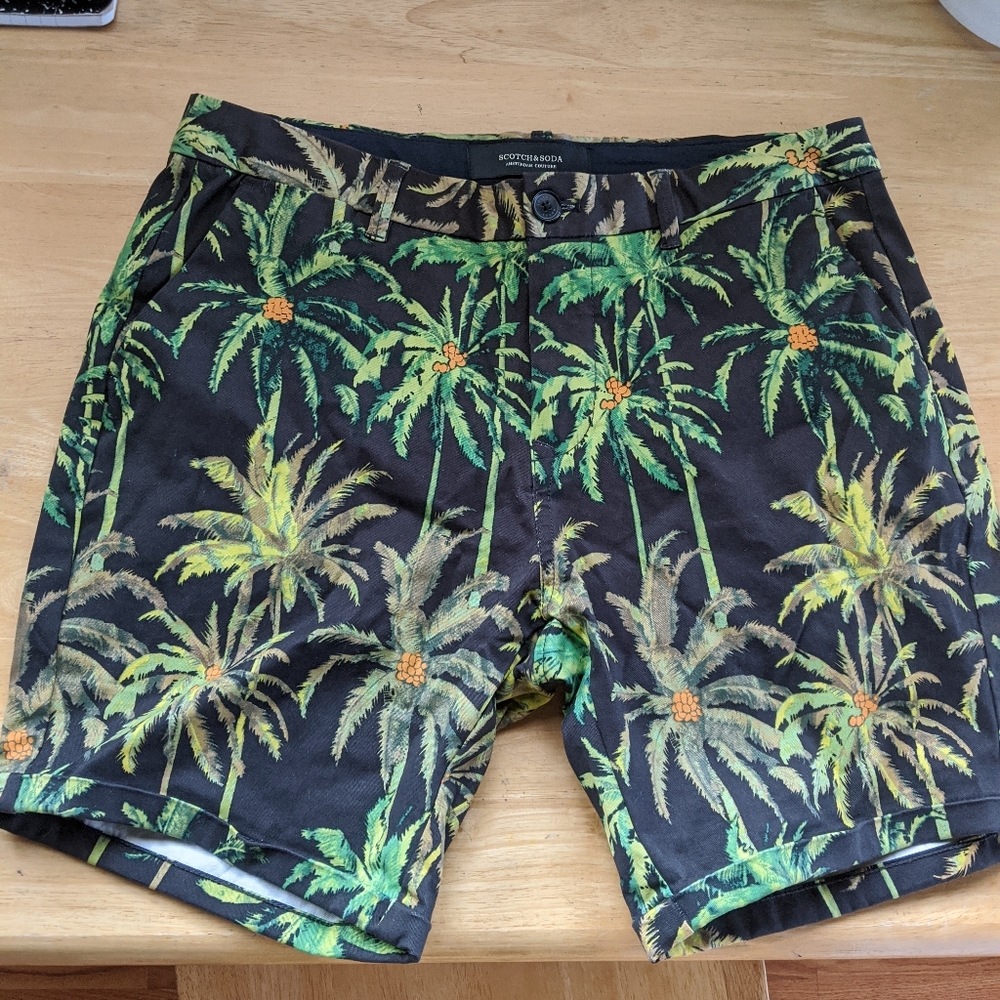 SCOTCH AND SODA SHORTS -- 30" WAIST X 16.5 LENGTH